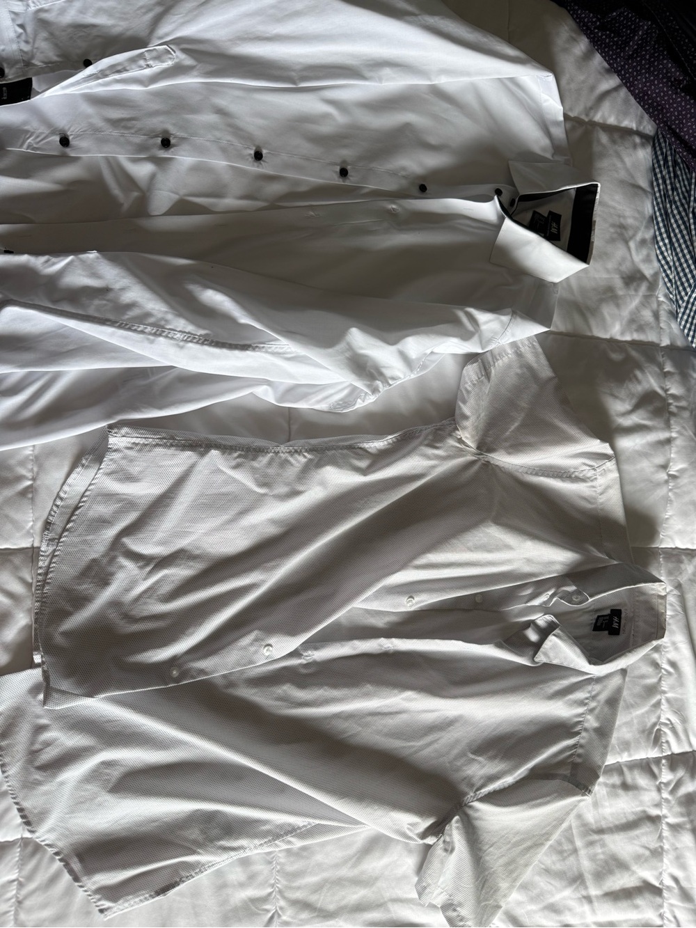H&M White Lightweight Men's Bottom Down Shirt Duo
